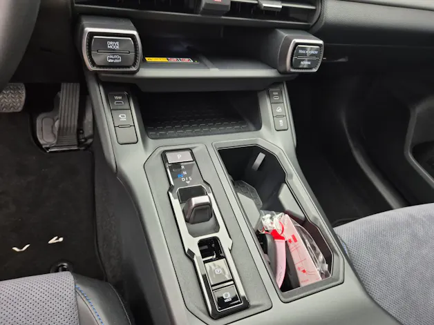 Toyota RAV4 2.5 Plug-In-Hybrid Style - inkl. Lancierungspaket Winterräder