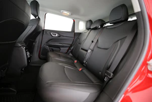 Fahrzeugbild JEEP Compass 1.3 S Plus 4xe