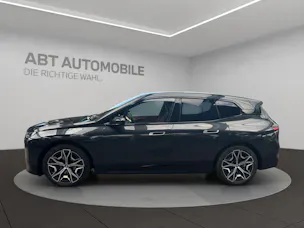 BMW iX xDrive40