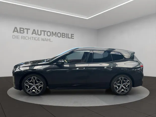 BMW iX xDrive40