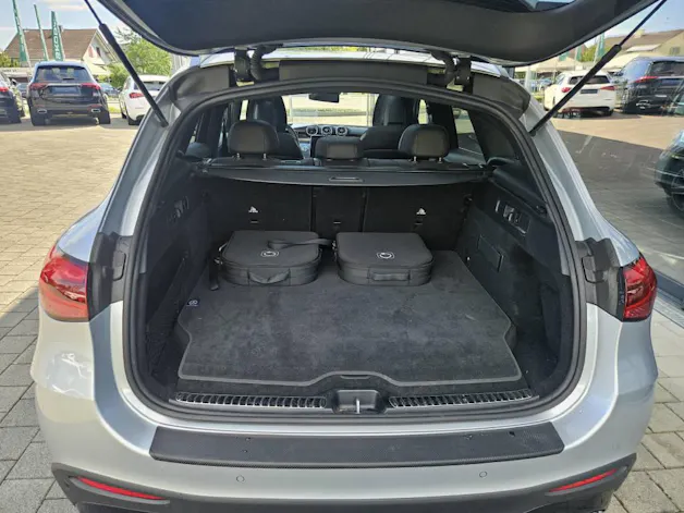 Mercedes-Benz GLC 300 e 4Matic AMG Line