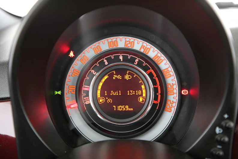 image du véhicule FIAT 500