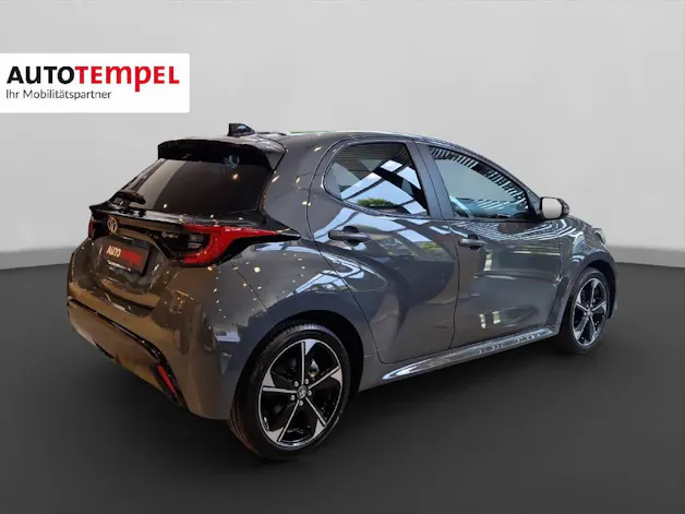 Toyota Yaris 1.5 VVT-i HSD Premium 47408/000