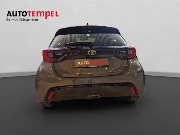 Toyota Yaris 1.5 VVT-i HSD Premium 47408/000