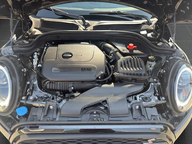 Mini Cabrio F57 2.0i Cooper S