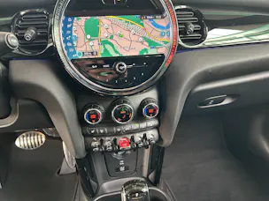 MINI Cabrio F57 2.0i John Cooper Works SAG