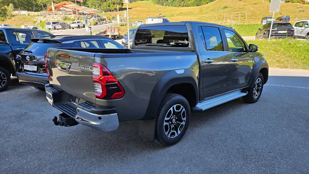 Toyota Hilux Double Cab.-Pick-up 2.8 D-4D 204 Premium