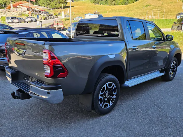 Toyota Hilux Double Cab.-Pick-up 2.8 D-4D 204 Premium