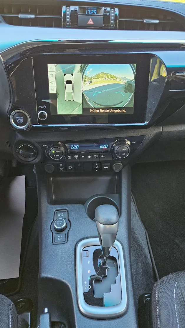Toyota Hilux Double Cab.-Pick-up 2.8 D-4D 204 Premium