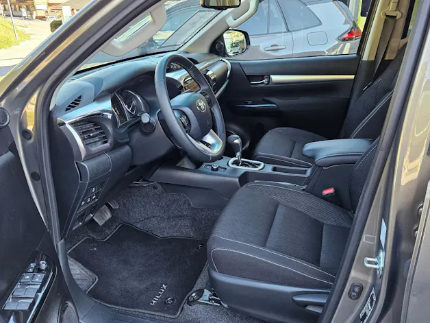 Toyota Hilux Double Cab.-Pick-up 2.8 D-4D 204 Premium