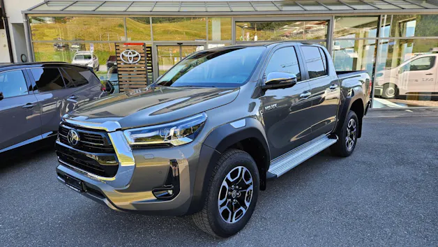 Toyota Hilux Double Cab.-Pick-up 2.8 D-4D 204 Premium