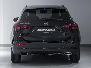 Mercedes-Benz GLA 220 d 4MATIC "Swiss Star"