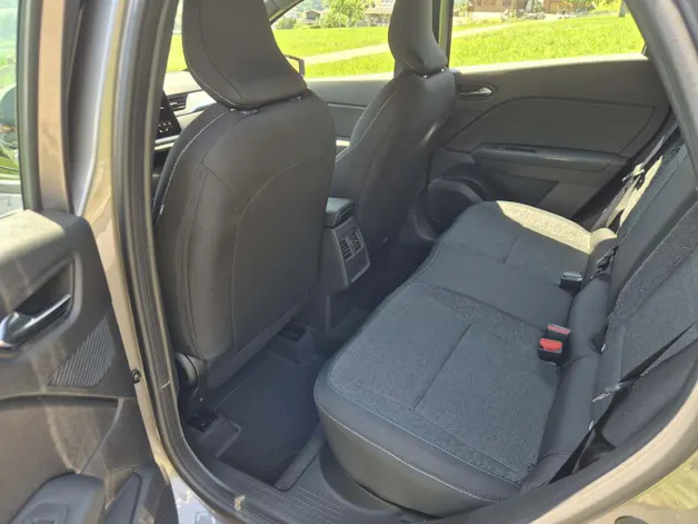 Mitsubishi Grandis 1.8 HEV Invite+