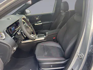 Mercedes-Benz GLA 250 Swiss Star AMG Line 4matic