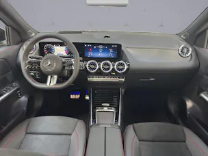 Mercedes-Benz GLA 250 Swiss Star AMG Line 4matic