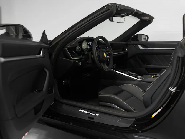 Porsche 911 Cabriolet 3.7 Turbo S PDK