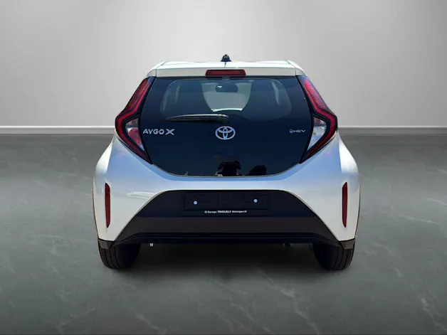 Toyota Aygo X 1.5 VVT-i HSD Comfort