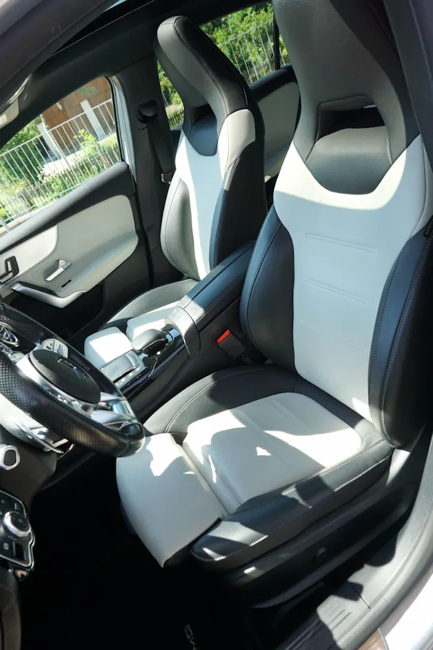 Mercedes-Benz A 35 AMG 4matic