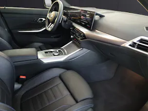 BMW 320d xDrive SAG