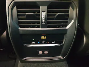 BMW 320d xDrive SAG