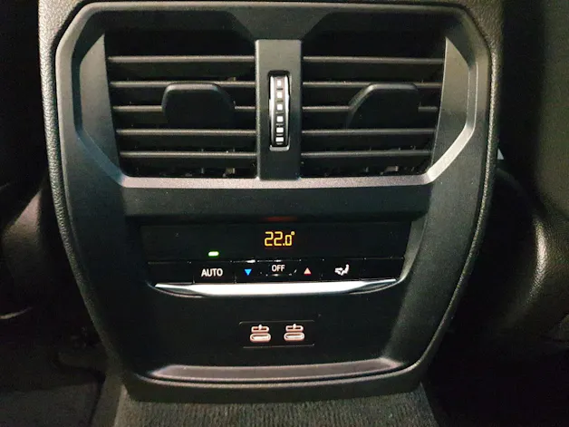 BMW 320d xDrive SAG