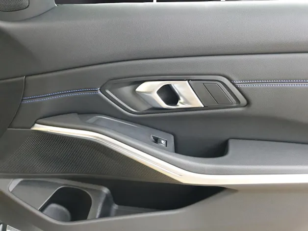 BMW 320d xDrive SAG
