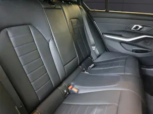 BMW 320d xDrive SAG
