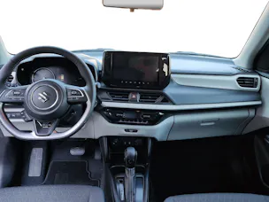 Suzuki Swift 1.2 Sakura Hybrid