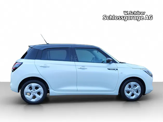 Suzuki Swift 1.2 Sakura Hybrid