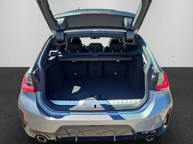 BMW 330e xDrive Touring M Sport Pro