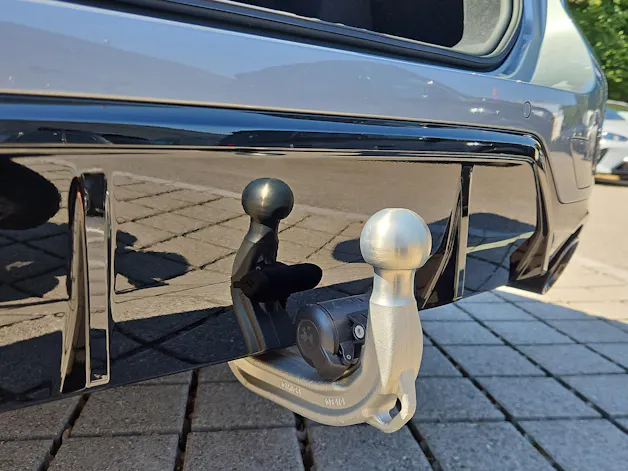 BMW 330e xDrive Touring M Sport Pro