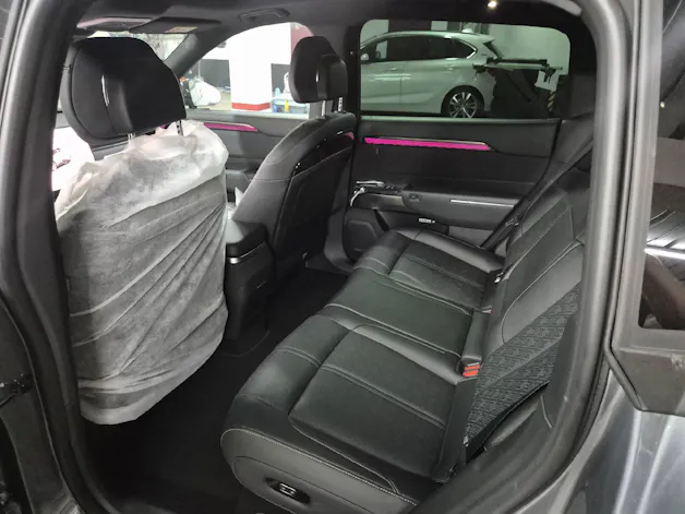 ZEEKR 7X Privilege AWD 100 kWh