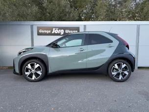 Toyota Aygo X 1.5 VVT-i HSD Trend