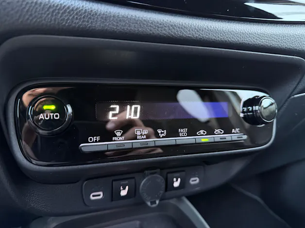 Toyota Aygo X 1.5 VVT-i HSD Trend