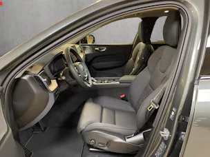 VOLVO XC60 2.0 T8 TE Ultra Dark eAWD