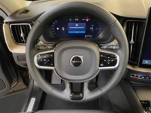 Volvo XC60 2.0 T8 TE Ultra Dark eAWD