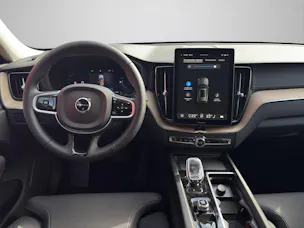VOLVO XC60 2.0 T8 TE Ultra Dark eAWD