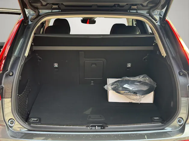 VOLVO XC60 2.0 T8 TE Ultra Dark eAWD
