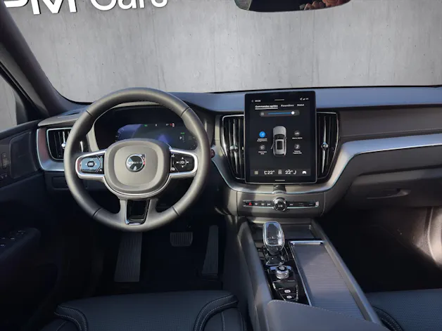 VOLVO XC60 2.0 T6 TE Black Edition eAWD