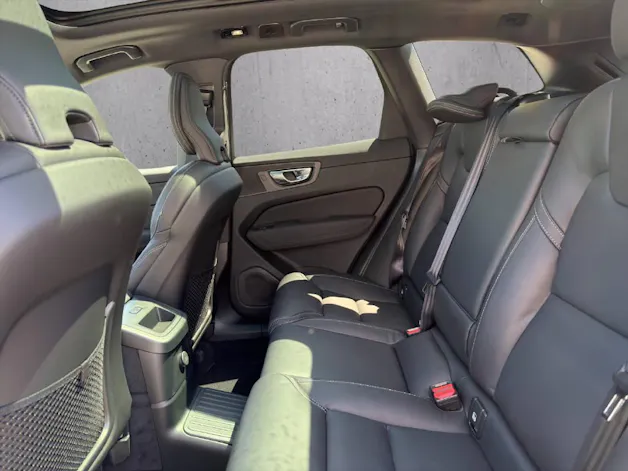 Volvo XC60 2.0 T6 TE Black Edition eAWD