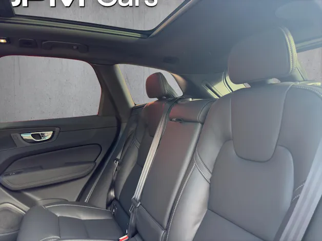VOLVO XC60 2.0 T6 TE Black Edition eAWD