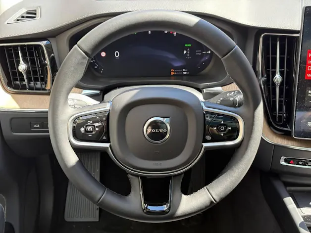 Volvo XC60 2.0 T6 TE Ultra Dark eAWD
