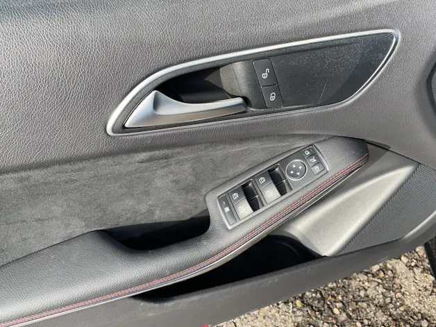 Mercedes-Benz A-Klasse W176 A 250 AMG Line 4m