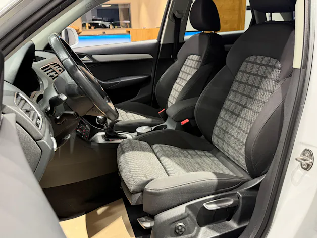 Audi Q3 2.0 TDI sport quattro S-tronic