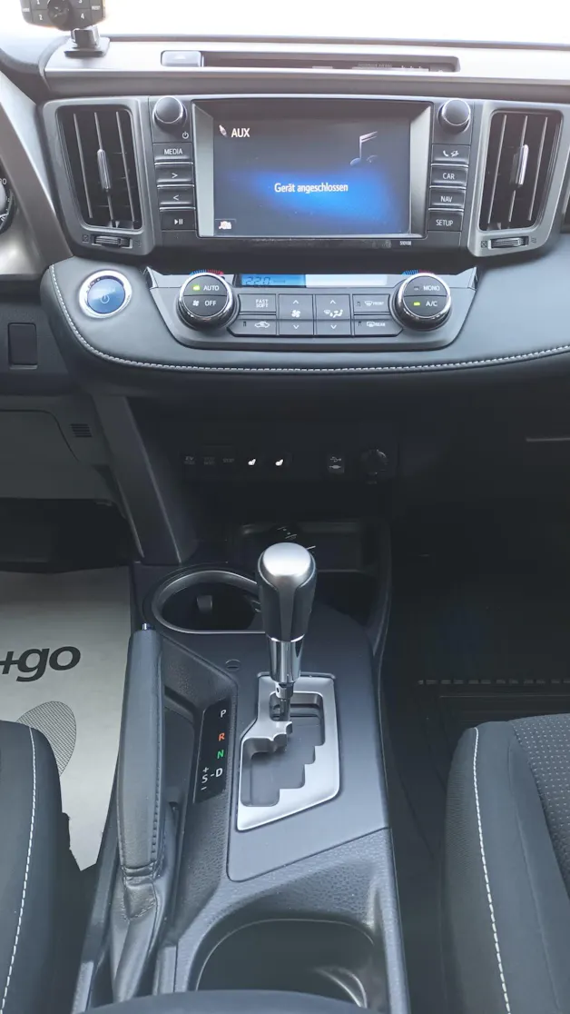 Toyota RAV-4 2.5 HSD Trend e-CVT 2WD