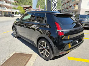 RENAULT R5 E-Tech CR 52kWh Techno