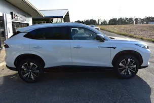 MG HS 1.5 Hybrid+ Luxury