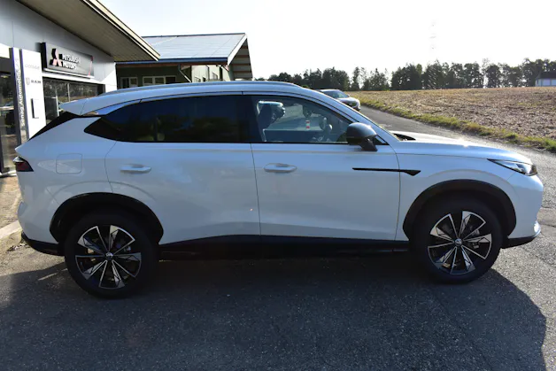 MG HS 1.5 Hybrid+ Luxury