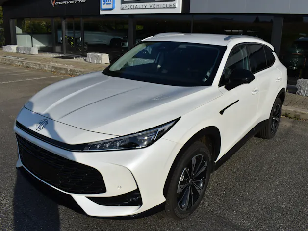 MG HS 1.5 Hybrid+ Luxury