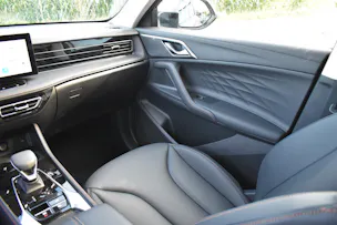 MG HS 1.5 Hybrid+ Luxury